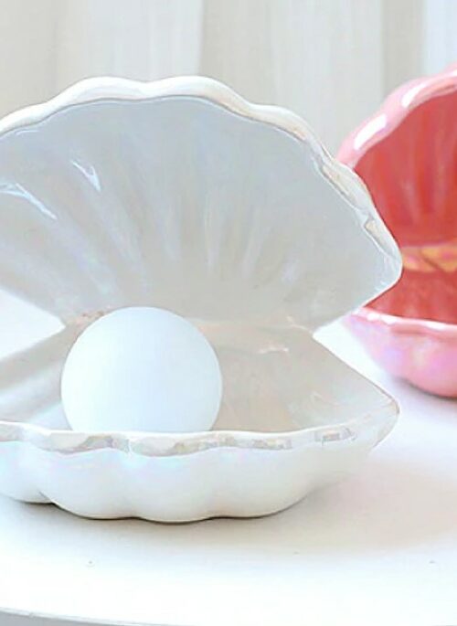 Ceramic Shell Clam with Pearl Lamp