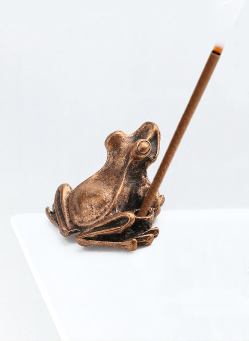 Small Cooper Frog