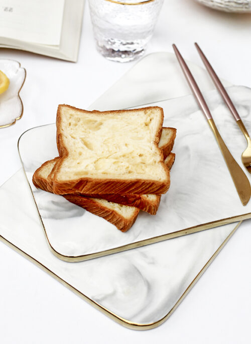 Marble Flat Plates with Gold Rim