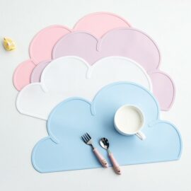 Cloud-Shaped Pet Bowl Mat