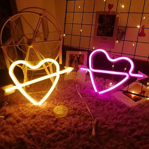 Wall-Hanged Arrow Hearts LED Neon Light