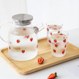 Strawberry Printed Drinking Glassware