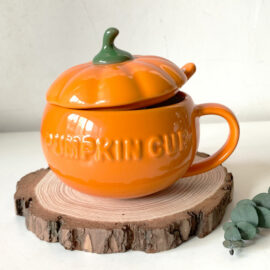 Pumpkin-Shaped Mug with Lid and Spoon