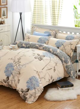 Blue Flowers Set of Four Bed Linen