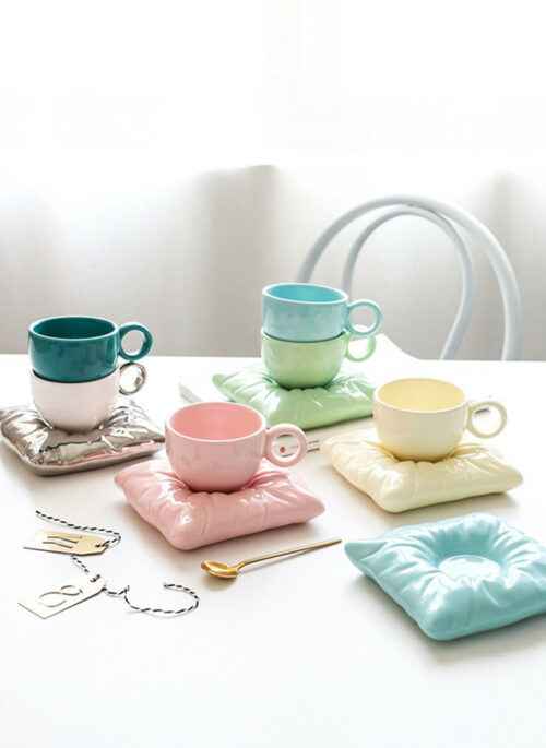 Porcelain Mug with Pillow-Shaped Coaster