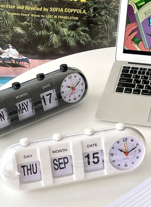 Retro Capsule Calendar Desk Clock