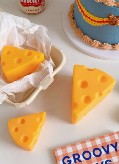 Cheese-Shaped Mini Lamp