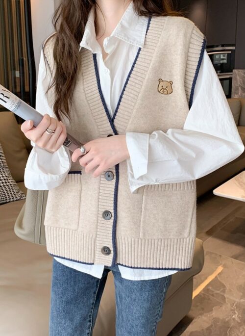 Khaki Knitted V-Neck Vest With Logo Embroidery And Pockets