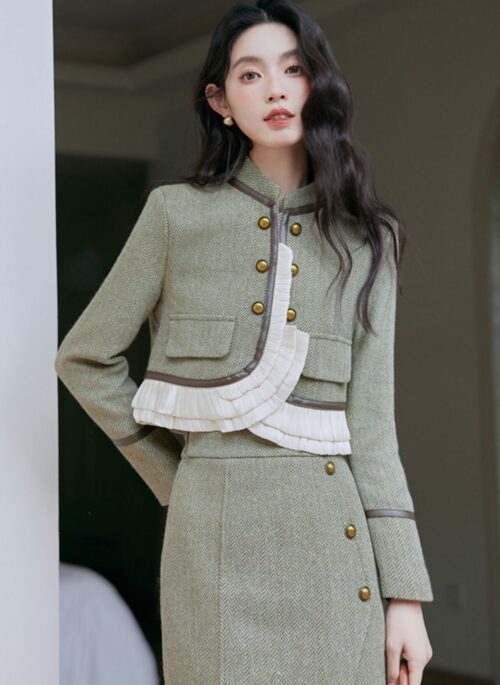 Classy Long Sleeves Top And Skirt With Slit