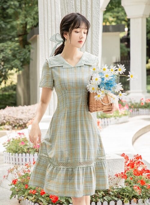 Plaid Dress With School Type Collar